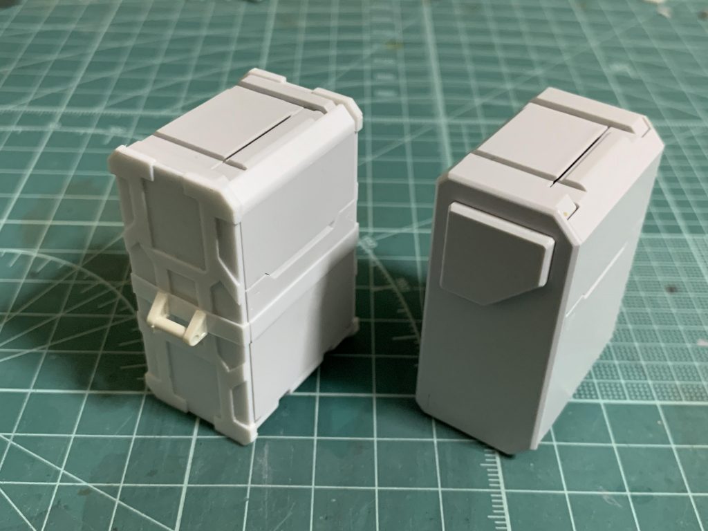 バックパックノーマルとの比較。