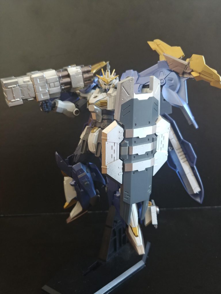 ということで、ぴんばいす初のガンダム作品ガンダムアスクレプオスカスタムでした！次からはまたふざけますのでどうぞよろしくヽ(*´∀｀)ノ次は…熱き怒りの嵐を抱いた感じの機体になると思います。