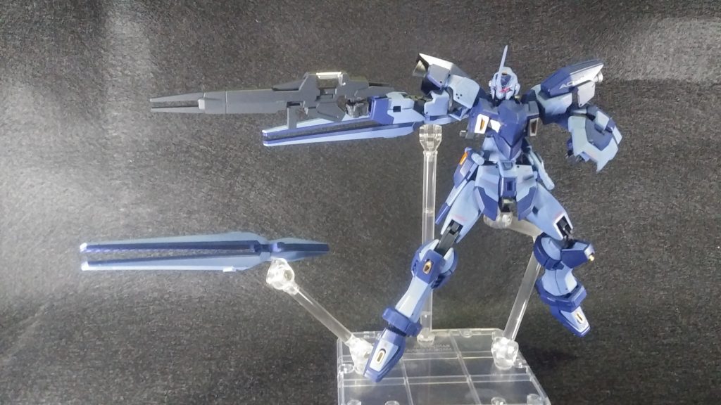 設定と使用キットが全くマッチしていないというガバ。でもメイジンがガンプラは自由だって言ってたから問題なし。