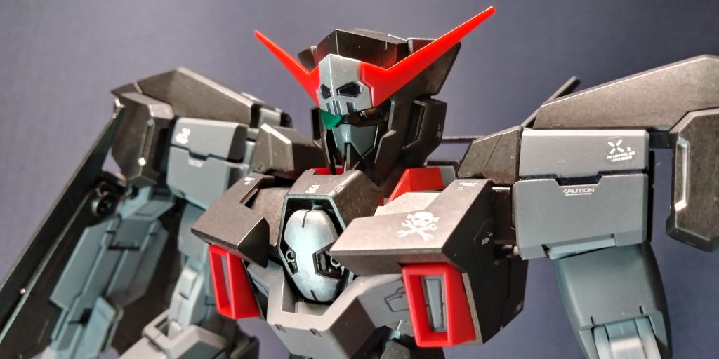 デカールもやり過ぎないけど適度に貼りました。