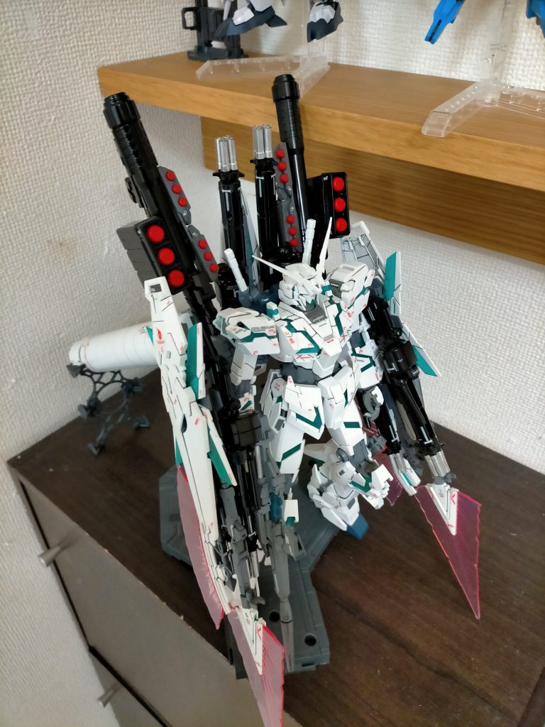 流石にデカイ！撮影の為にFAにしましたが、置き場に困るのでまたバラして保管ですね。