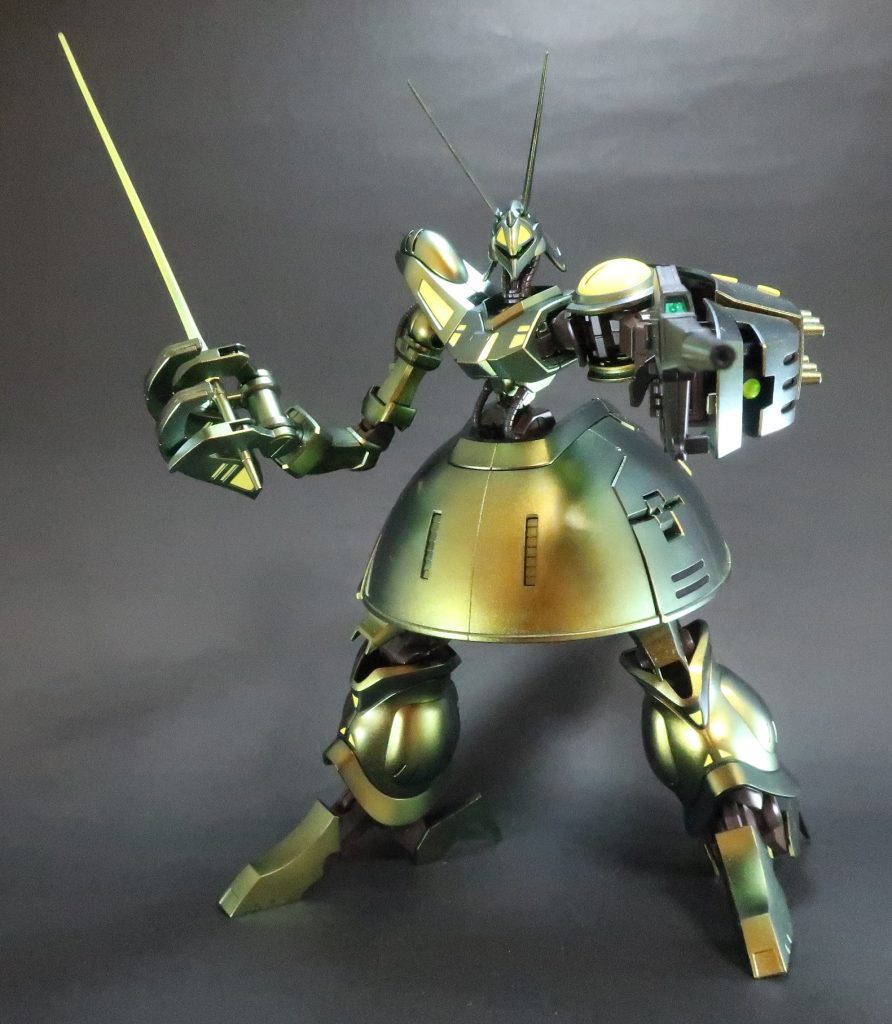 クローのほうでビームサーベル持つことはないんでしょうが、アニメでやってたので…