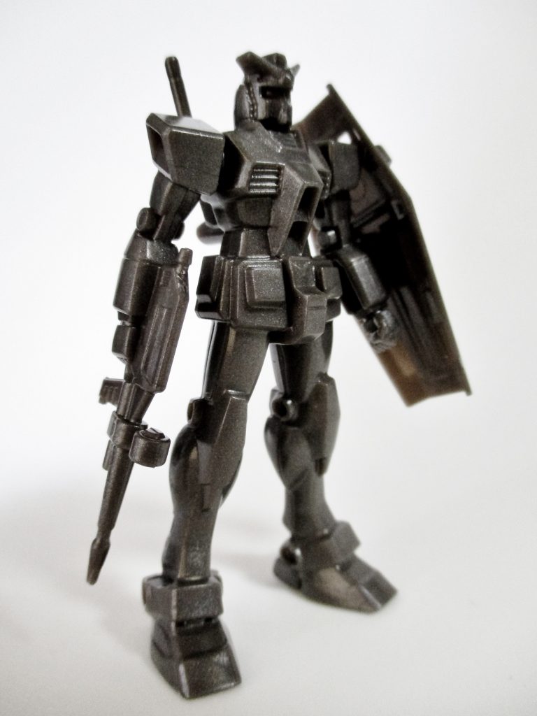 加工前の状態。そのままでも、なかなかプロポーションは良いです。