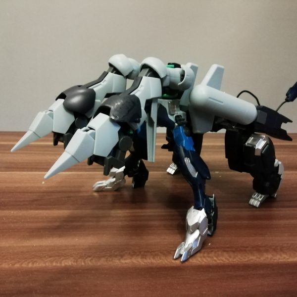 可変型双頭モビルアーマー