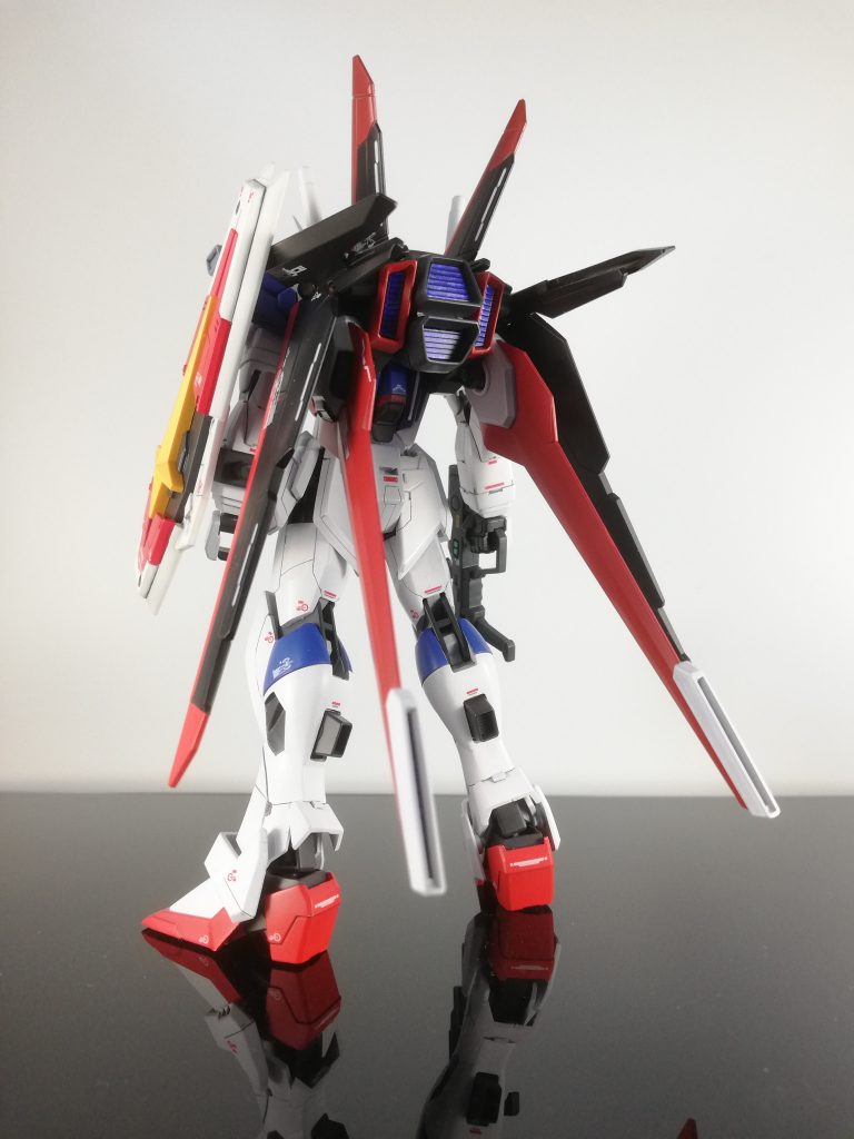 翼(名前忘れた💦)は畳めるようにしました。あと、リアアーマー動くようにしてます。(自己満足改造です‪w)