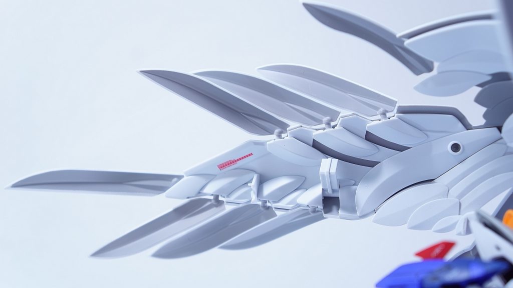 製作中はほとんど動画にしちゃったので、写真はあまり撮ってなかったですね。分かりやすいグレーの塗り分け。その他塗装ですが、青空なんかは調色で作ってます。