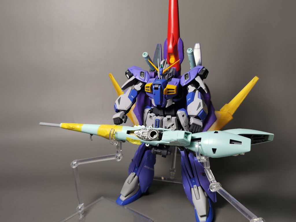 スマートガンはこんな感じです。中のメカはMGの大腿パーツ