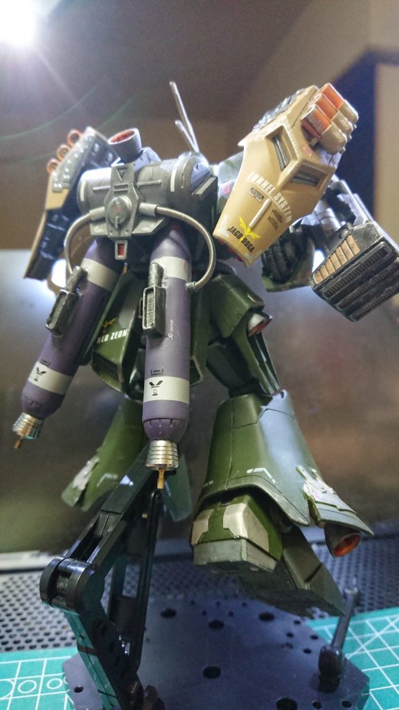 バックショット。プロペラントタンクはボールから拝借しております。試作1号は失敗だったので、作り直しました。