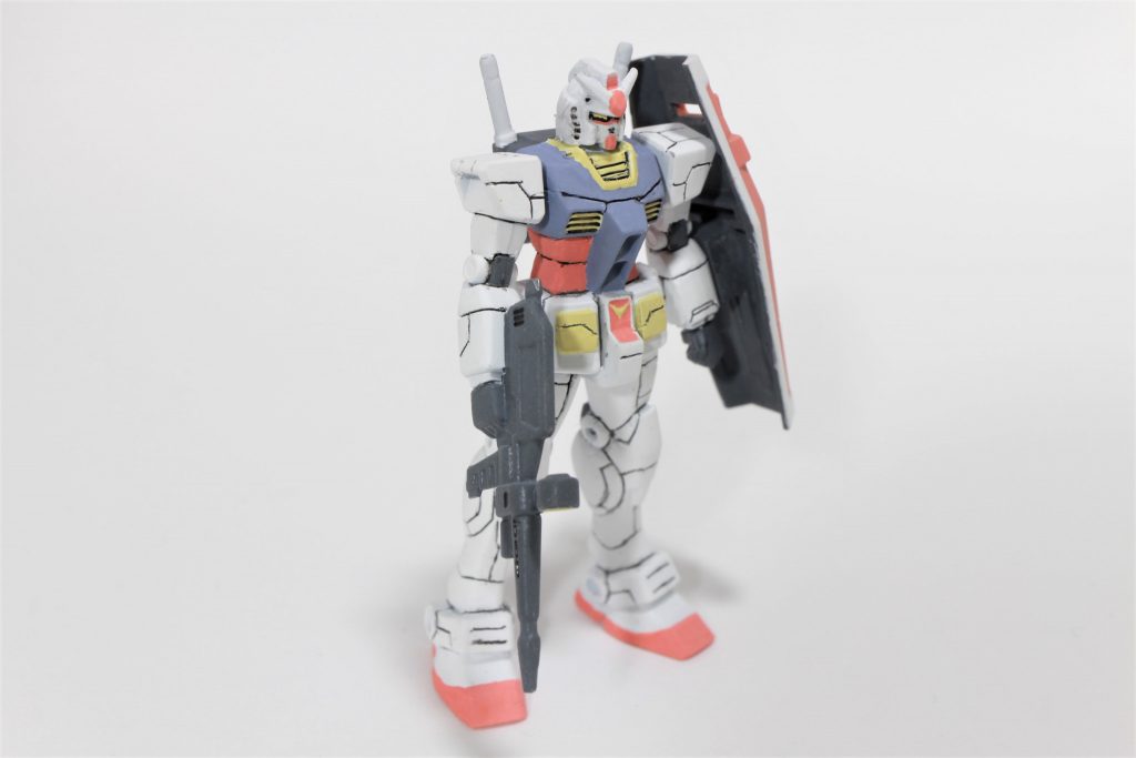 うーん、スジボリの技術がまだまだです…。もっと細くてシャープな線を目指して頑張ります!