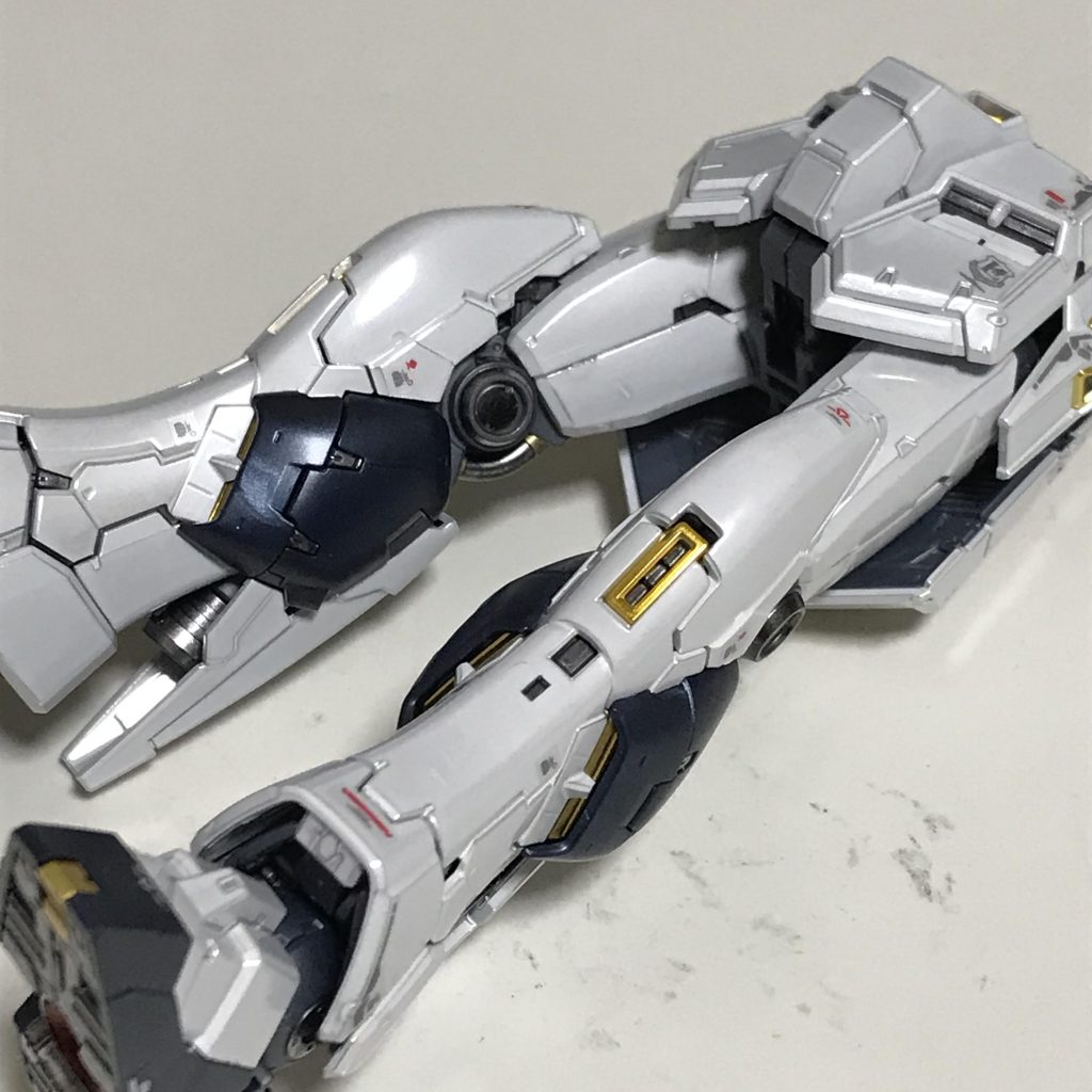 νガンダムはホント美脚ですね〜(^^)