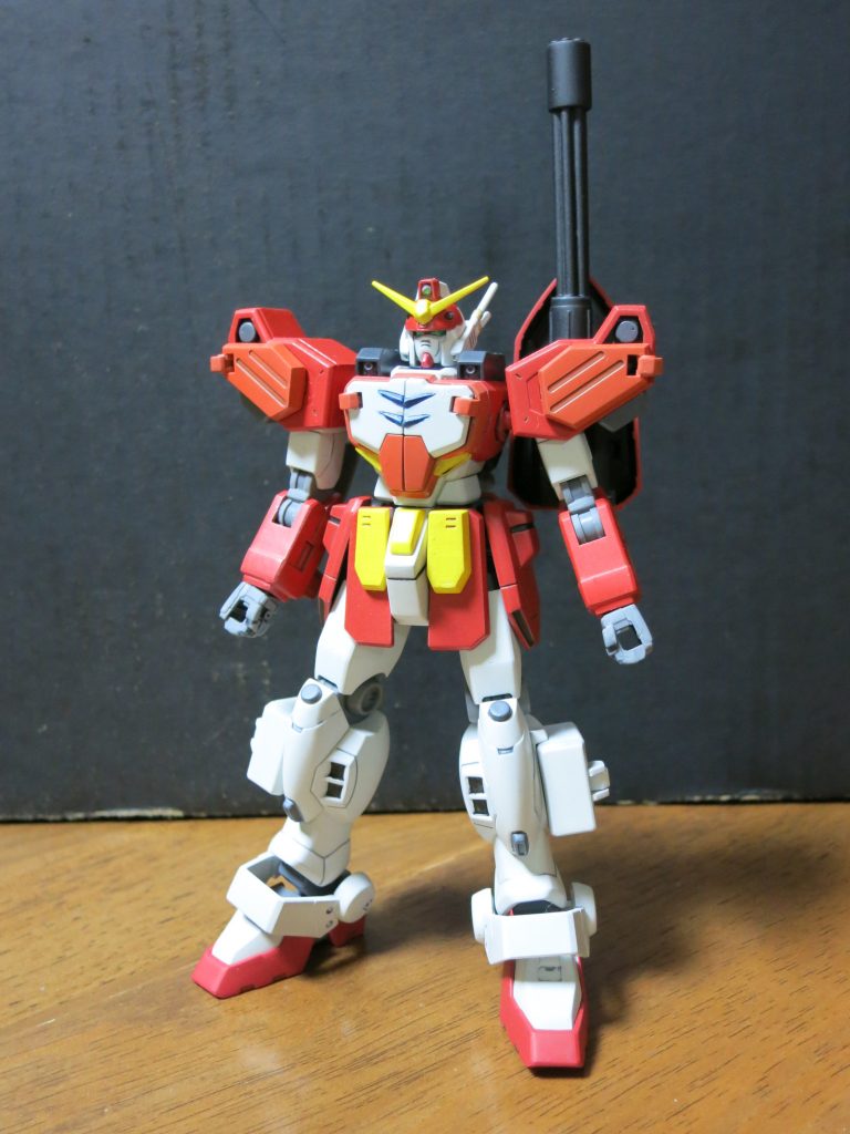 まずはとにかく素組み。と言っても、金型からの抜きの兼ね合いから気になる箇所は出てくるので、その辺りは手直ししています。