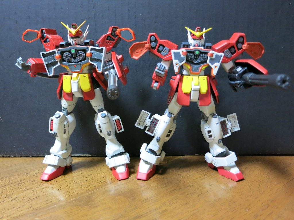 参考までに、最新版ＨＧＡＣとの比較。純正キットって、つくづく偉大だよなぁ…