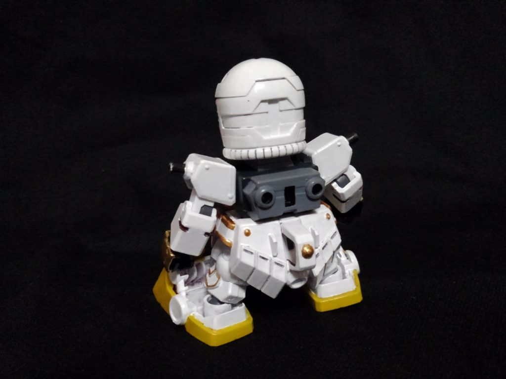 軽装形態の背面です。