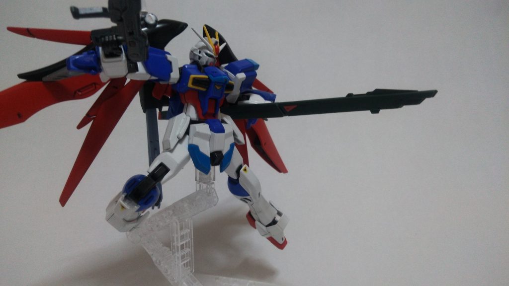 　高エネルギー長射程ビーム砲照射