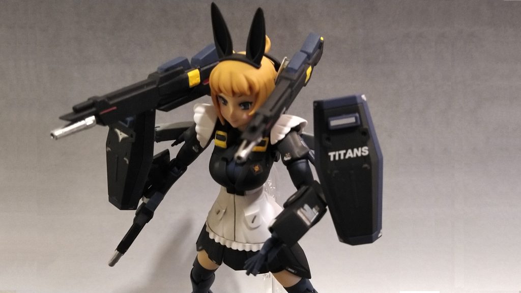 大型ライフル&小型シールド シールドのファンネルとしての機能は塗装剥がれを気にしてオミットしました。