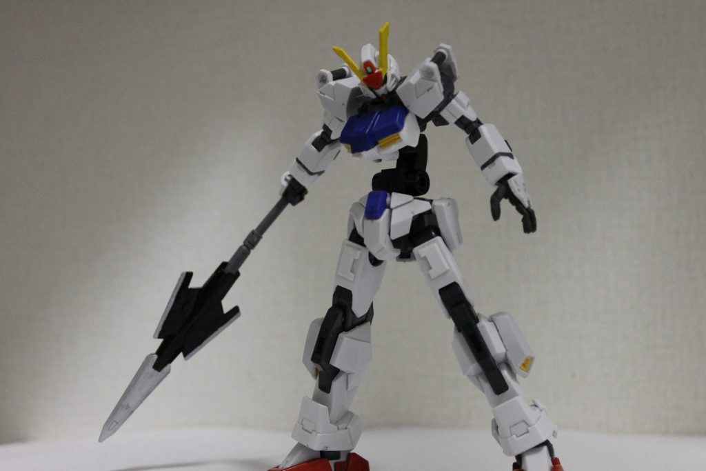 アンカージャベリンバリスティックウェポンズのアックスの柄とダイバーエースのソードⅡを組み合わせて一本の槍にしました。名前がジャベリンなのは趣味です。