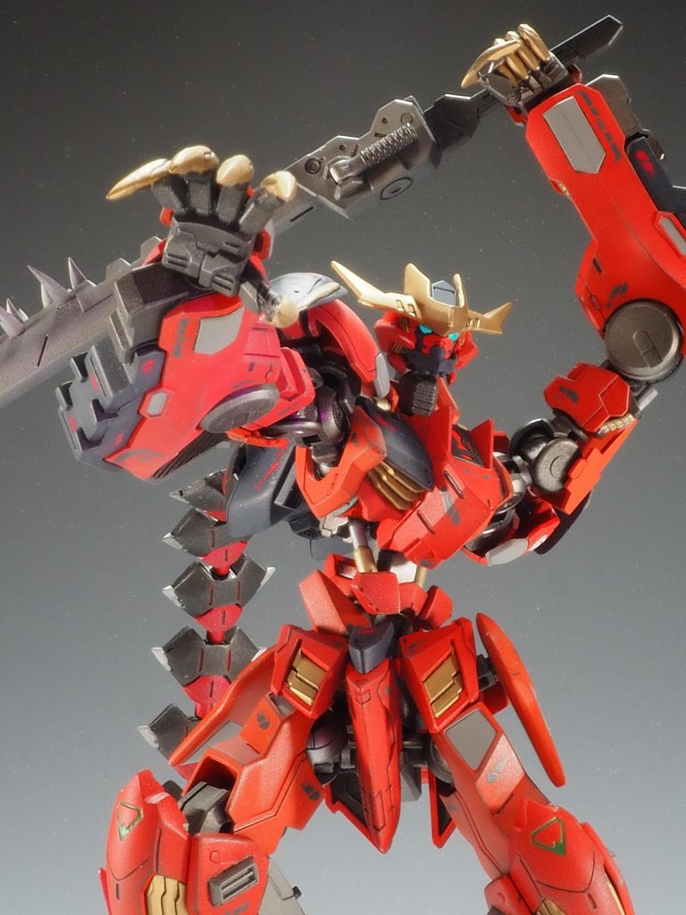 あれ?熱血ヒーローのはずが凶悪犯罪者のような構図になってしまいました💦