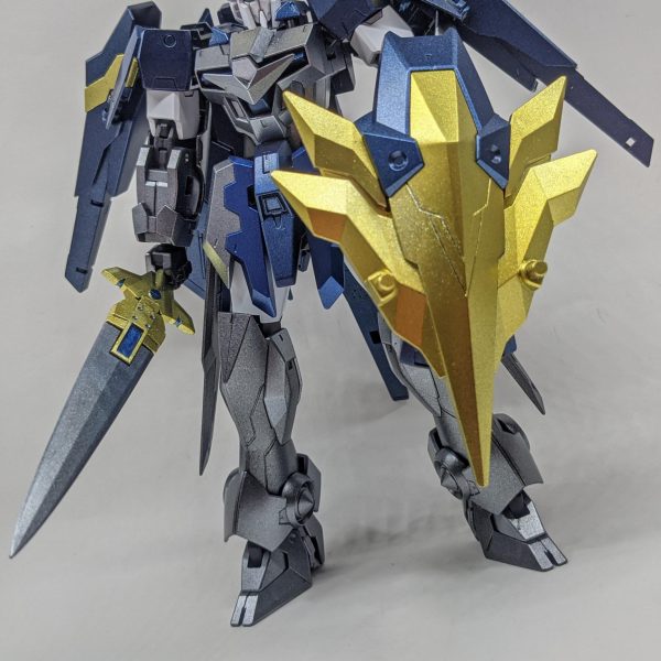 ガンダムイージスナイト・セイバー