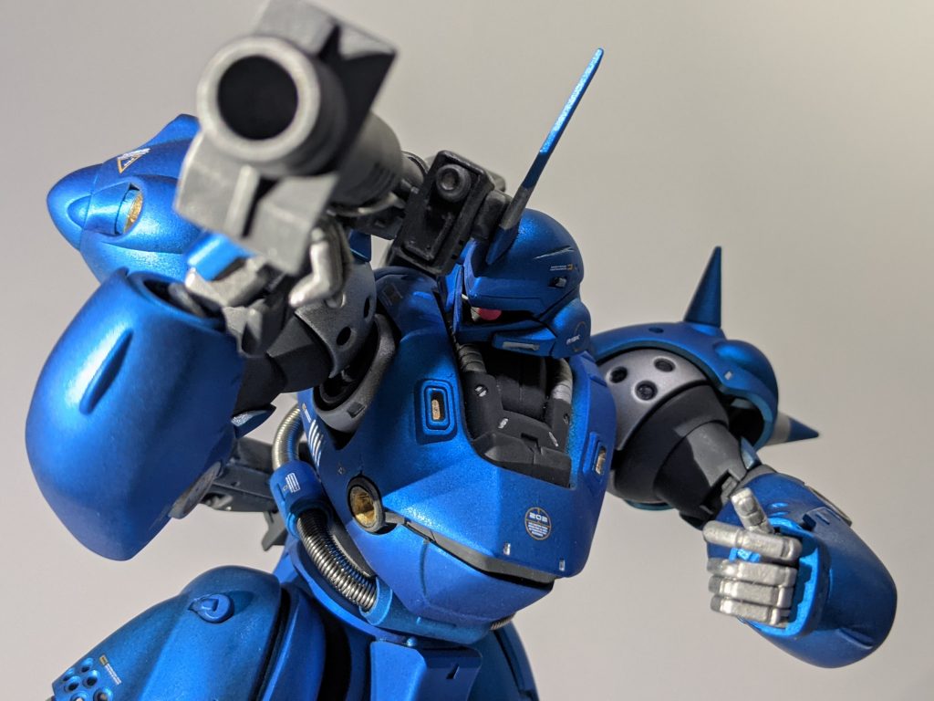本体はキャンディ塗装をつや消し仕上げにして汚しはしてませんが、武装は若干ドライブラシで汚してます。