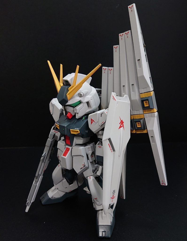 プラ板で長さ調整や隙間を埋めたり厚みをつけています^^