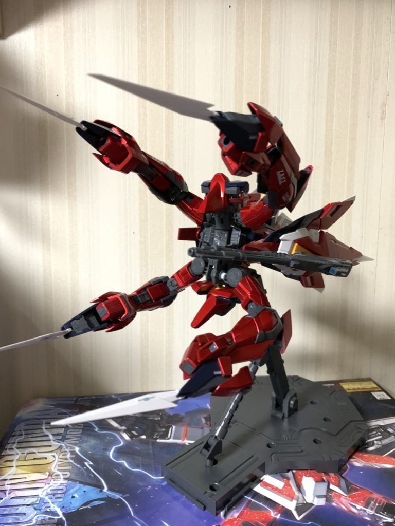 この形に開かせるのもかなり面倒臭いです。二度とこの姿になる事はないでしょうwww