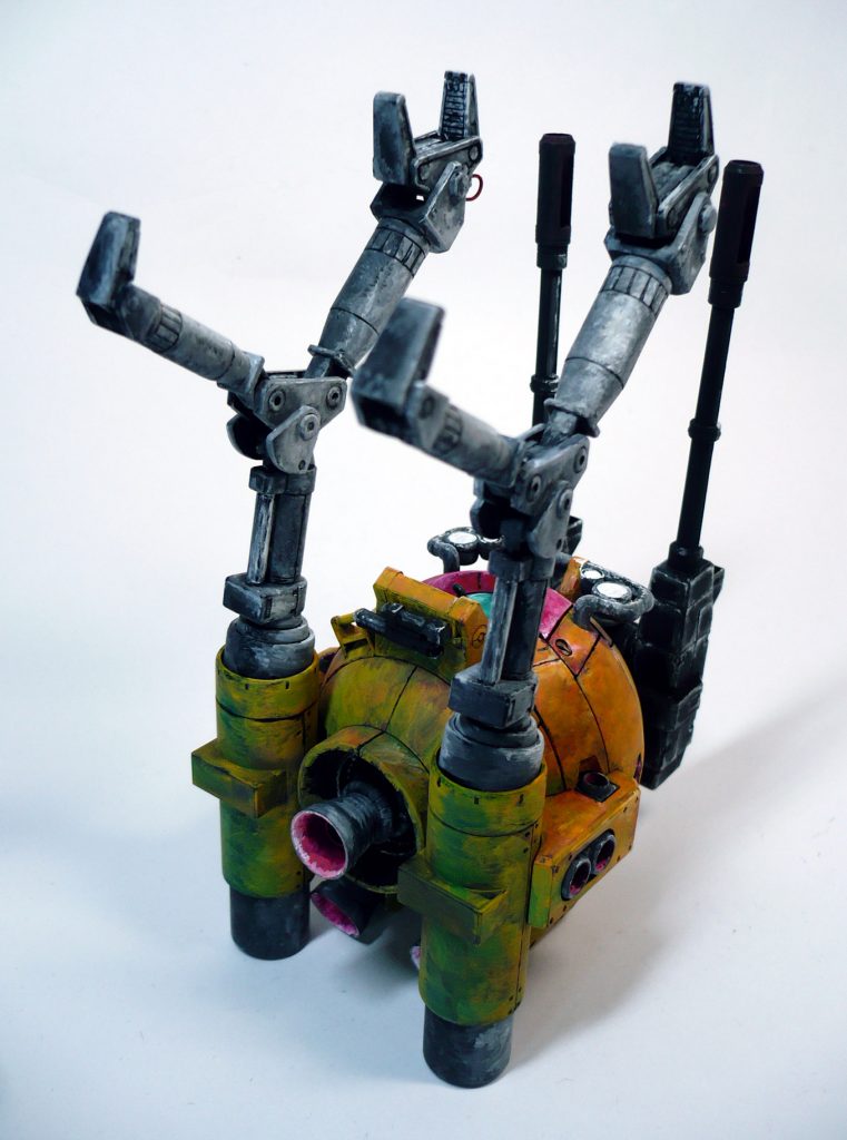 下・底面画像です黒を使わずグリーンを入れて陰影を出す塗り方にしてみました。雰囲気があるかな?と自分でも思えたので良しと致します。