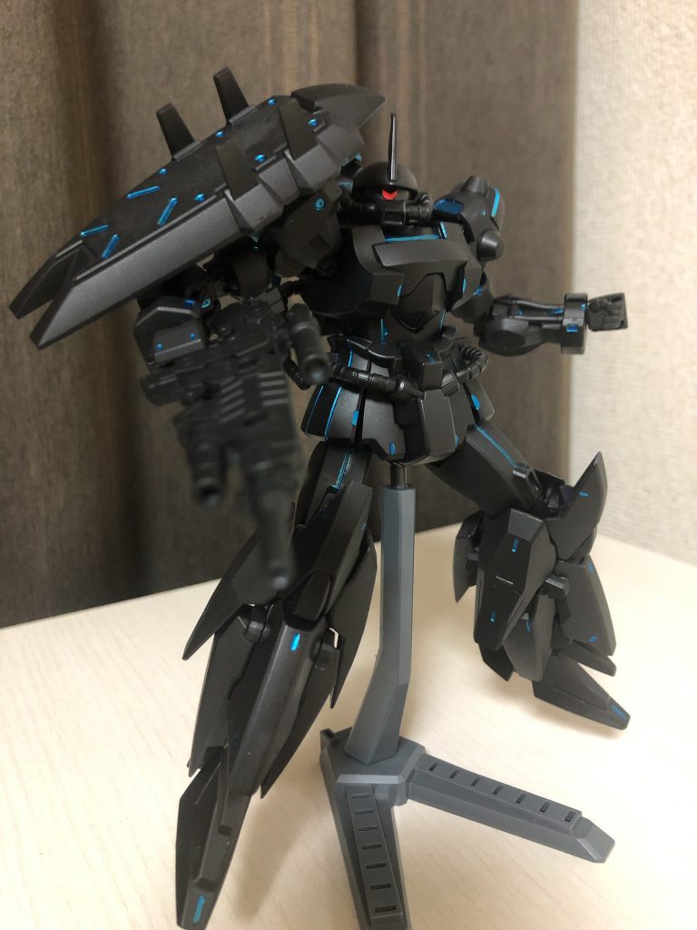 ザクっぽく作りたいなぁと最初思ってたので、肩には盾!って思ってたら丁度ウヴァルの盾があったので、少し加工を行い装備しました!
移動速度を上げた改造をしたいって思ったので武装は控えめにしてあります。
最後まで見て下さってありがとうございます😊