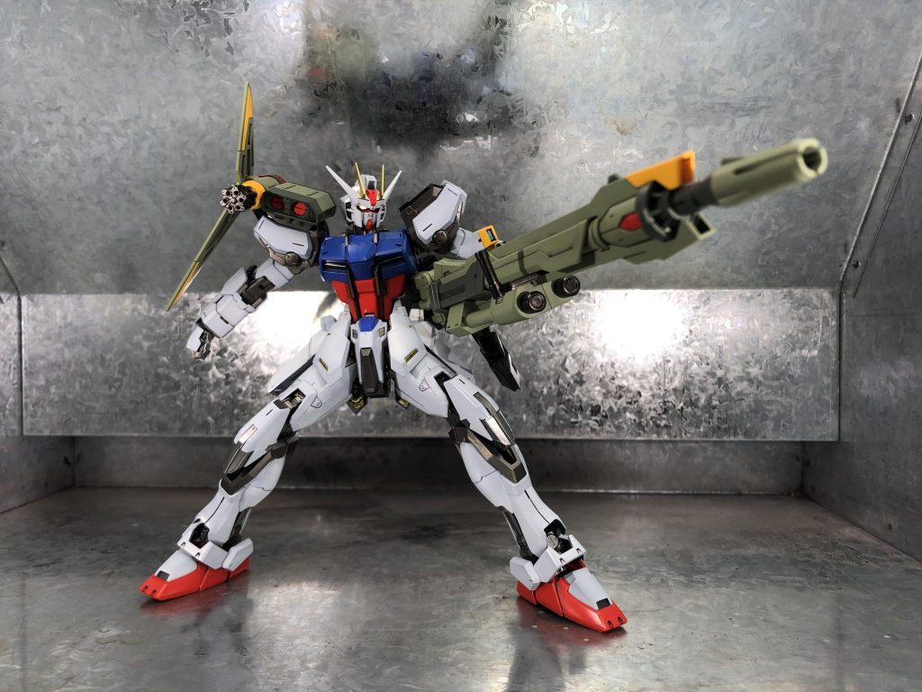 アイキャッチ！メタルビルドを参考に2色のグリーンで塗りました