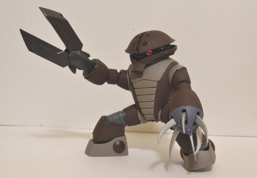 アッガイお約束のポーズ