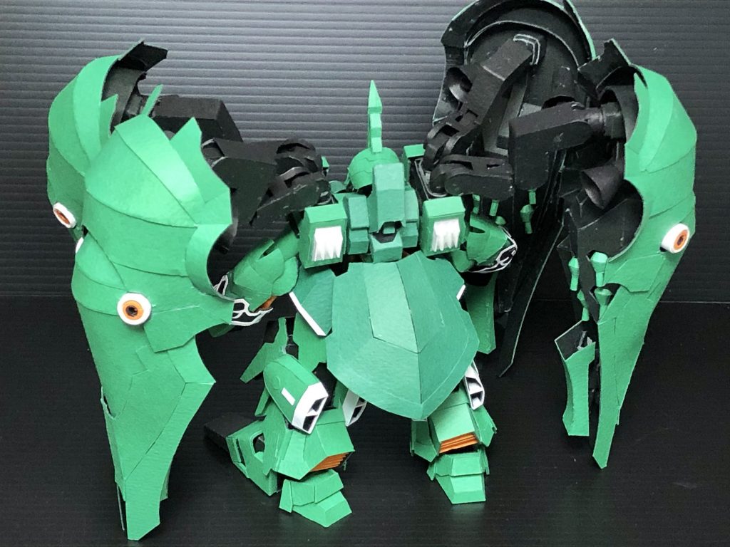 全高約16cm
可動域はHGUCに準拠。