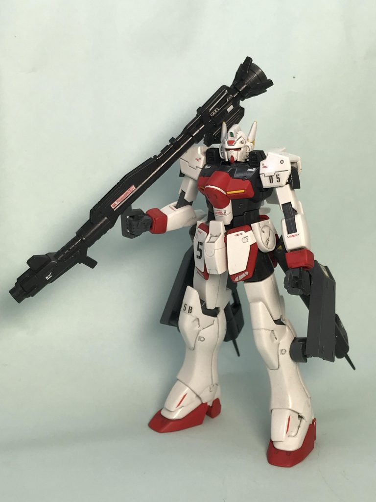 Vガンダムバースト(B)高火力タイプの改造機ランチャーはビームバズーカとF91のビームランチャーを改造しました。脚部にはショットランサーかミサイルポッドを装備できます。