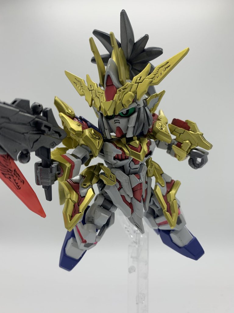 SDは子どもの手伝い程度なら少し触ってましたが、自分で作るのは久しぶりでした。今のSDの進化に驚きましたよ。別に塗装しなくても色分け凄いし！！自分が作ってた頃は元祖やBB戦士の初期なのでちょっとビックリしました。