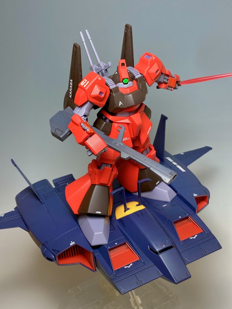 立ち乗りで！劇場版を確認したら、サーベルの色は緑ではなくピンクでした…。