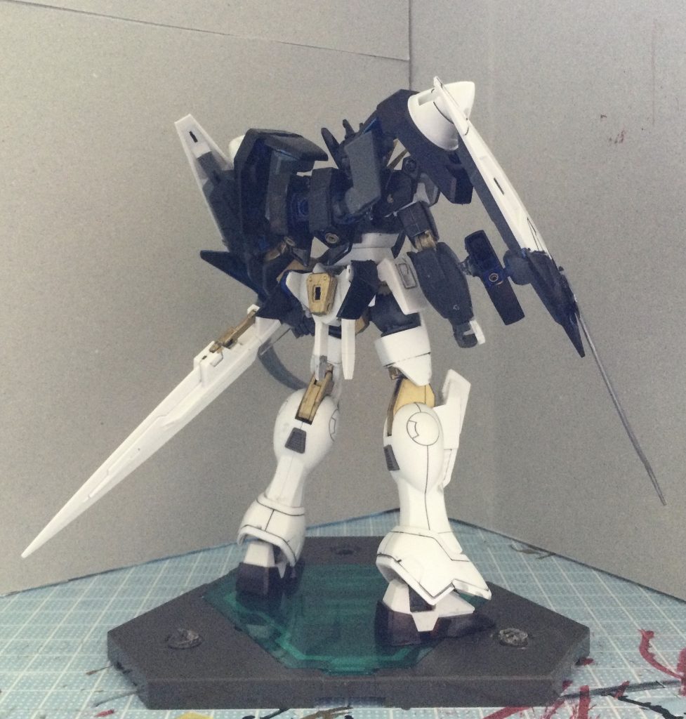 HG ダブルオーアルマンダインガンダム–2枚目/制作者：ラノス