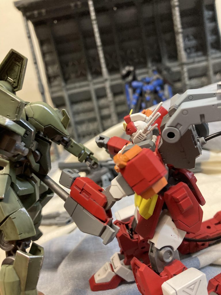 接近戦はパイルバンカー！