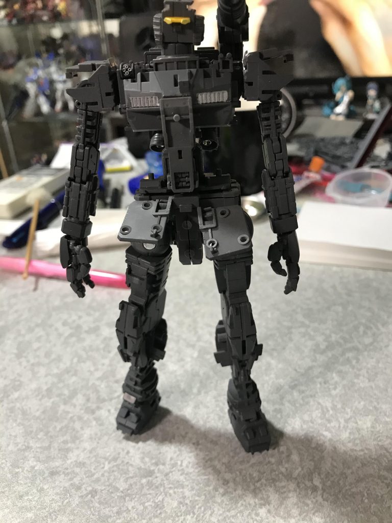 フレームをメカサフで塗ってみました。