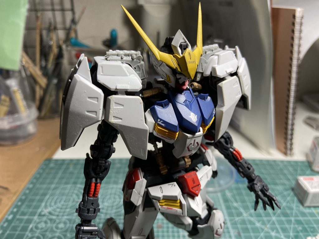 肩増加アーマー製作途中。