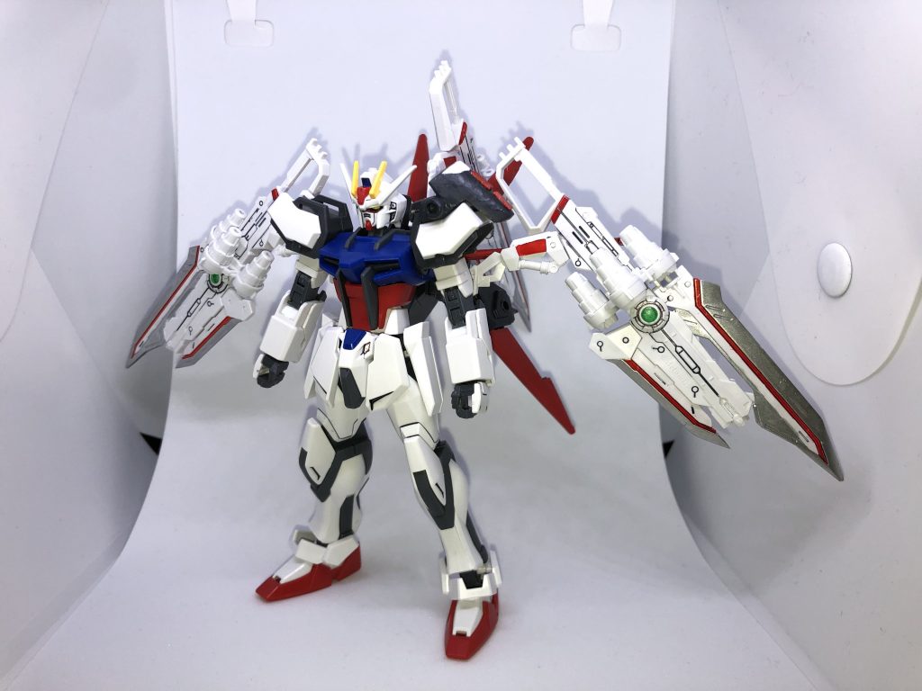 DCD『ガンダムトライエイジ』参戦時の画像を参考にカレトヴルッフを  3   本  装  備  さ  せ  ま  し た。1本とかでも良かったんですがそれじゃなんか逃げるみたいで嫌だったので3本にしました(バーニィ) 