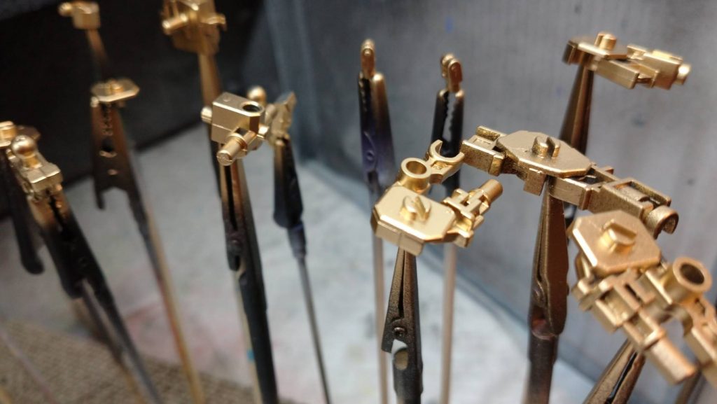 ガンダムマーカーのレッドゴールド!めちゃめちゃ発色良い!でもアドバンスセットにしか入ってないんですよね。単品売りをしてほしい!