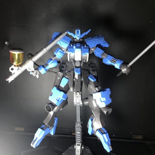 ガンダムヴィダール(塗装仕様機)