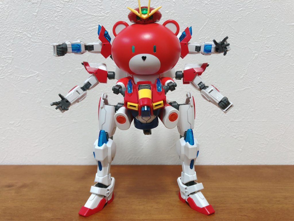 正面アシュラをイメージしつつも、ビルドバーニングガンダムのボディをコックピットに見立ててみました。
