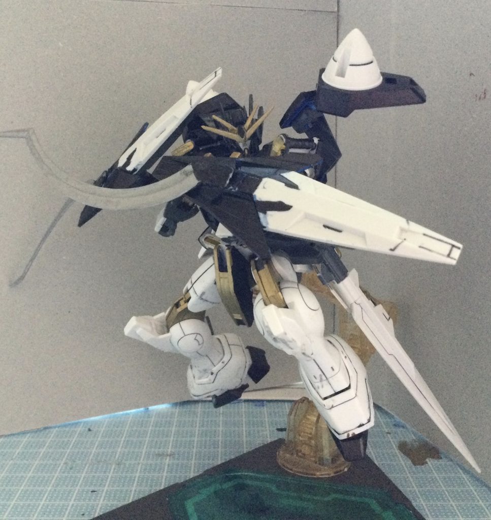 HG ダブルオーアルマンダインガンダム–4枚目/制作者：ラノス