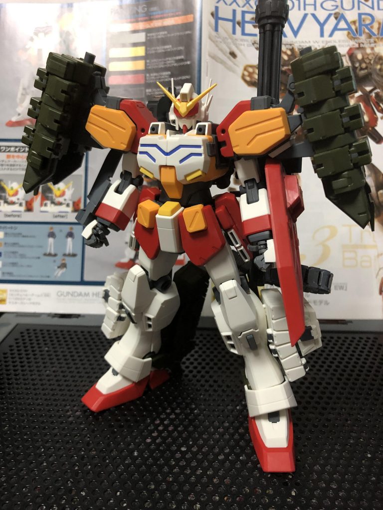 7月くらいにとった素組です。素組でもいいキットですが、ビフォーアフターで見ると大分変りました。