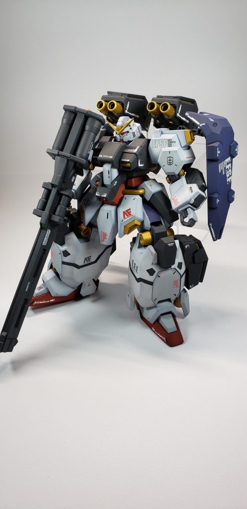 大型武器が良く似合う🎵