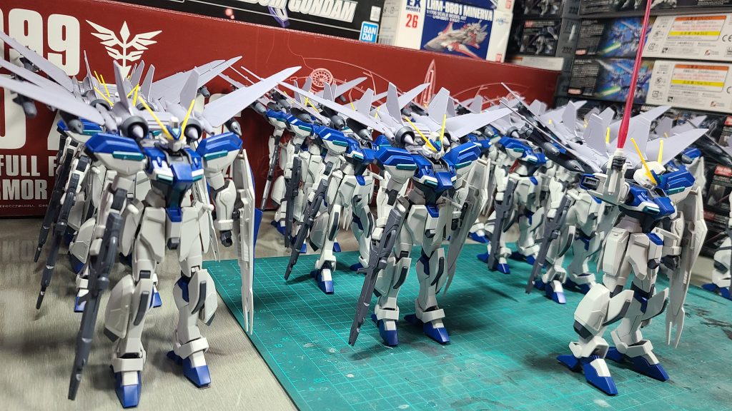 少し斜めから見た整列したウィンダムかっこいい😍