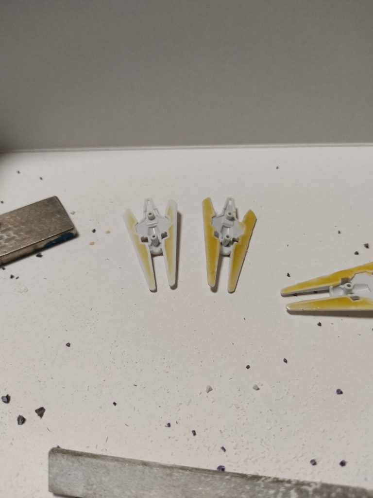 センサービットパテ埋めエポキシパテでやるとパキッと浮いてきてしまったのでUV硬化パテを使用しましたすぐ固まるので気泡消しもサッとできて良いですね