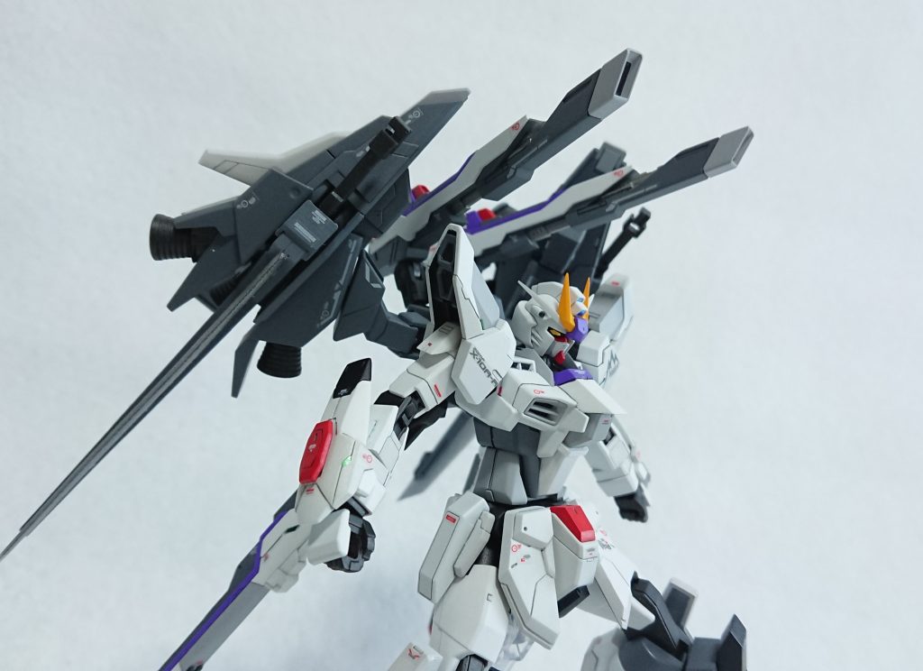 ビームキャノン内部フレーム?を自作して展開延長しています。