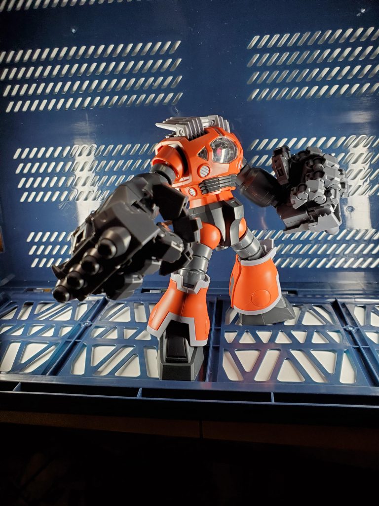 こんな拳がクリーンヒットしたら、例え連邦の白い悪魔でもひと溜まりもないでしょうね。…………それ以前にこんなもん作る奴の方が頭おかしい（誉め言葉）やはりコトブキヤの変態技術力は世界一ィィィィィ！指が一本一本動きますからねこれ。           はい、もうお分かりいただけると思います。というか、オーバードマニピュレーター持ってる人なら多分誰でもやると思います。                    ※この先、人によっては不快な表現が含まれております。ご了承ください。
                     
………………………………………………警告しましたよ？