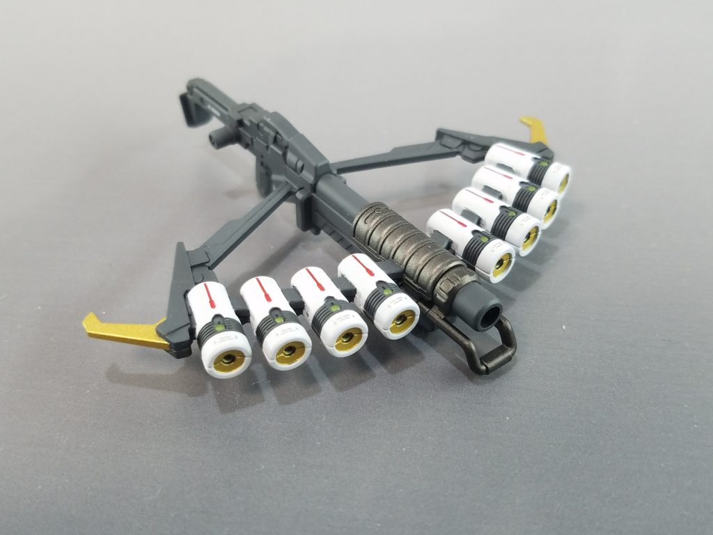 特に塗り分けが大変だったピーコック・スマッシャー。(6パーツ構成でグレー一色)