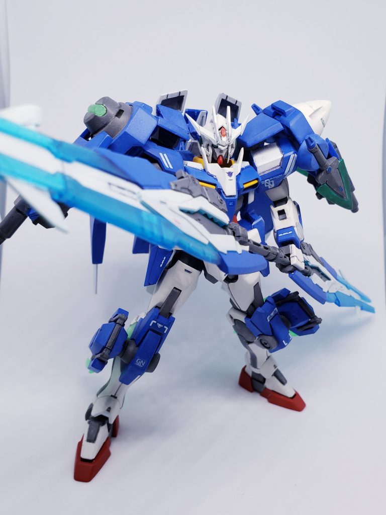 ジャベリンモード
GNソードIIよりリーチが長く取り回ししづらいが、GNソードⅢやGNソードⅤ系列の素材を使用しているため、粒子定着率が高い。